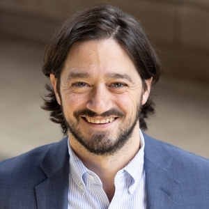 Jordan Strom's headshot