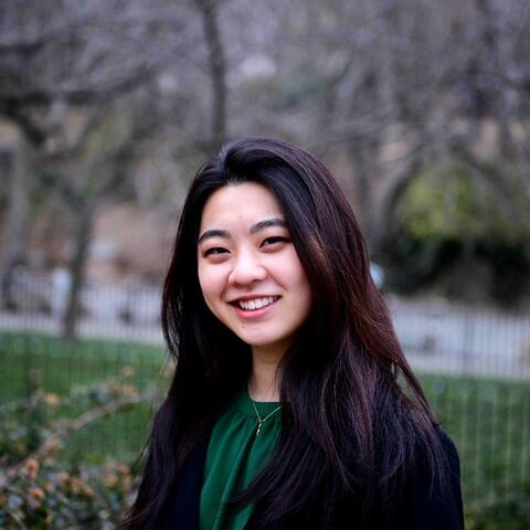 Headshot of Chelsea Xia