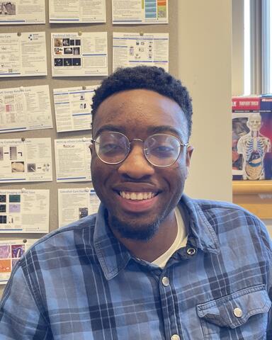 Headshot of Alex Sunday