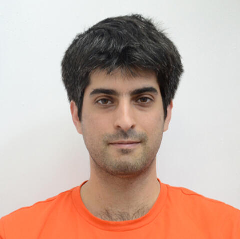 Yaniv Sela
