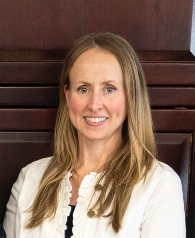 Kerry Palihnich Headshot