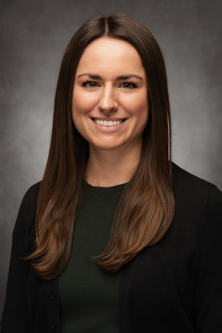 Michelle Ward Headshot