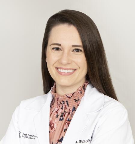 Photo of Dr. Anna Krawisz