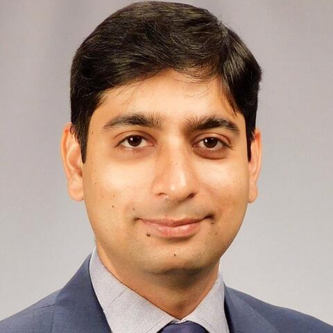 Sarju Ganatra Headshot