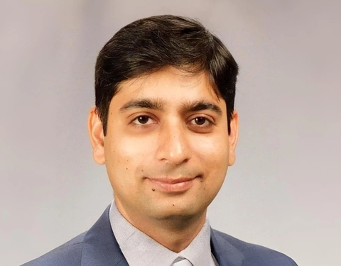 Sarju Ganatra headshot