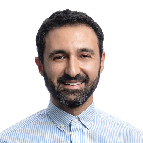 Farzad Noubary Headshot