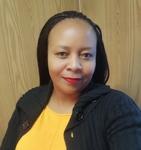 Janet Gaborone Headshot