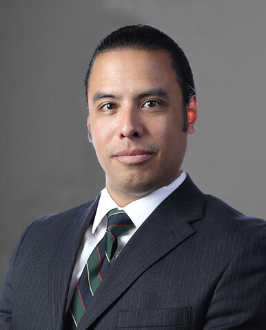 Daniel Cruz, MD
