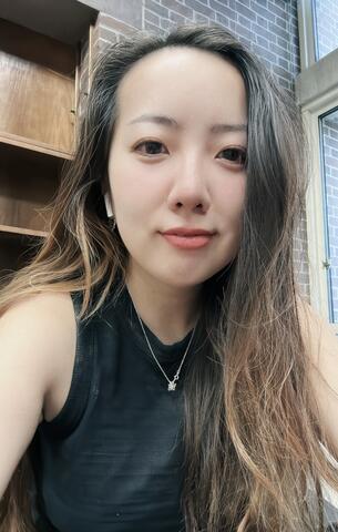 Mengran Zhang Headshot