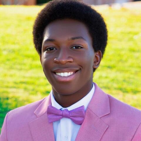 Headshot of Ezekiel Bajomo