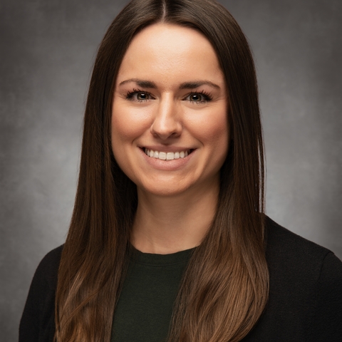 Michelle Ward Headshot