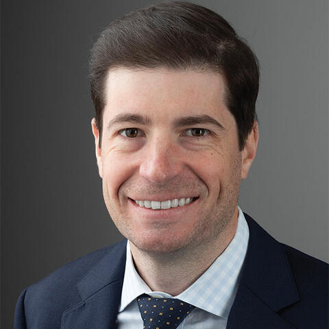 Photo of Dr. Brett Carroll