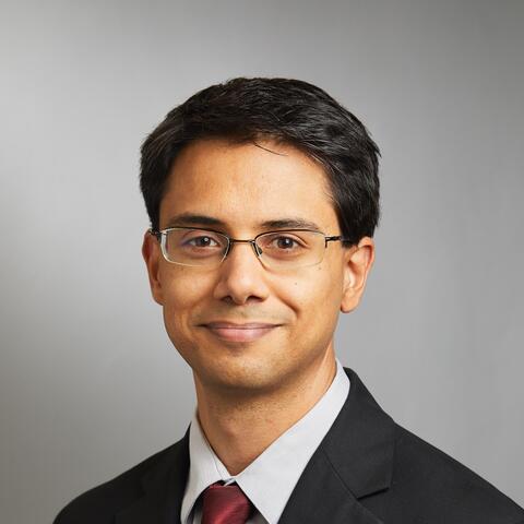 Photo of Dr. Kamil Faridi