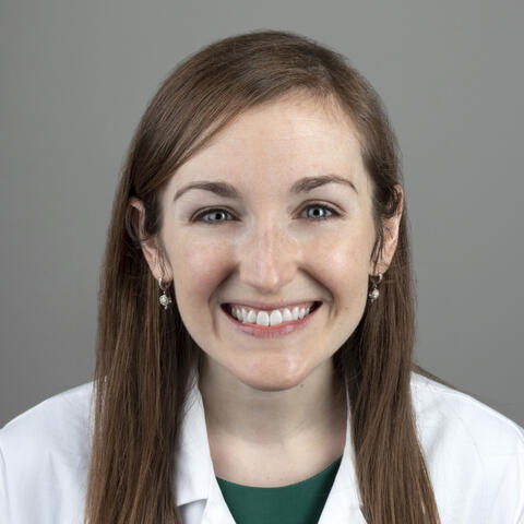 Ariane Fraiche headshot