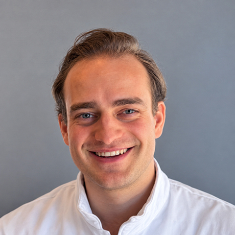Olivier van Tongeren, MD