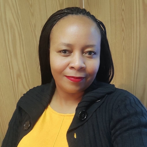 Janet Gaborone Headshot