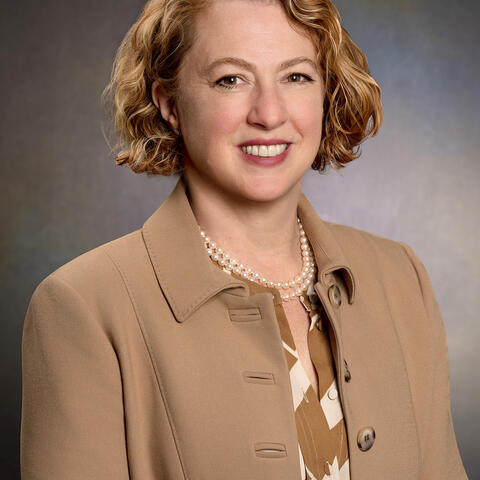 hadine joffe headshot