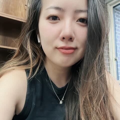 Mengran Zhang Headshot