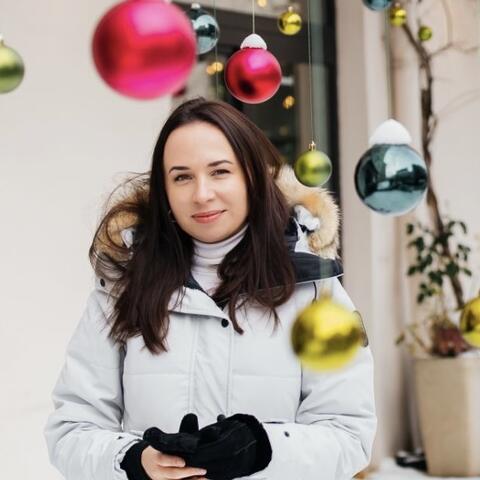 Yana Hrytsenko Headshot