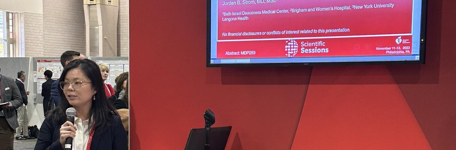 Dr. Yusi Gong presenting