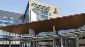 Entrance to UMass Memorial Medical Center