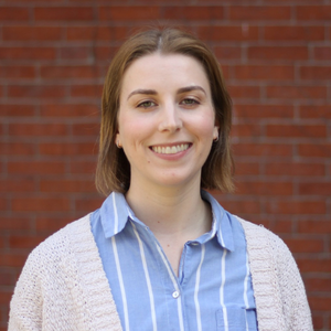 Greta Schneider Headshot